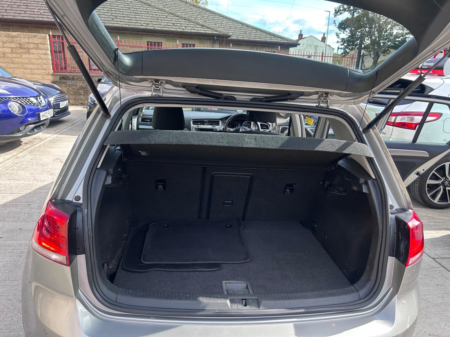 Used Volkswagen Golf 2014 for sale - 76824645: Photo 44