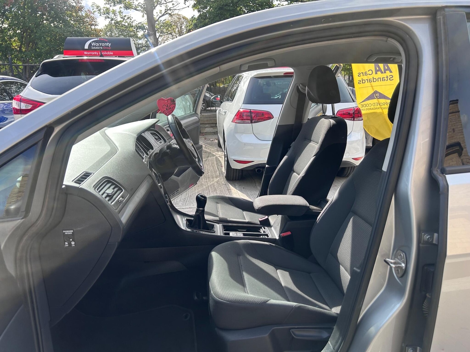 Used Volkswagen Golf 2014 for sale - 76824645: Photo 46