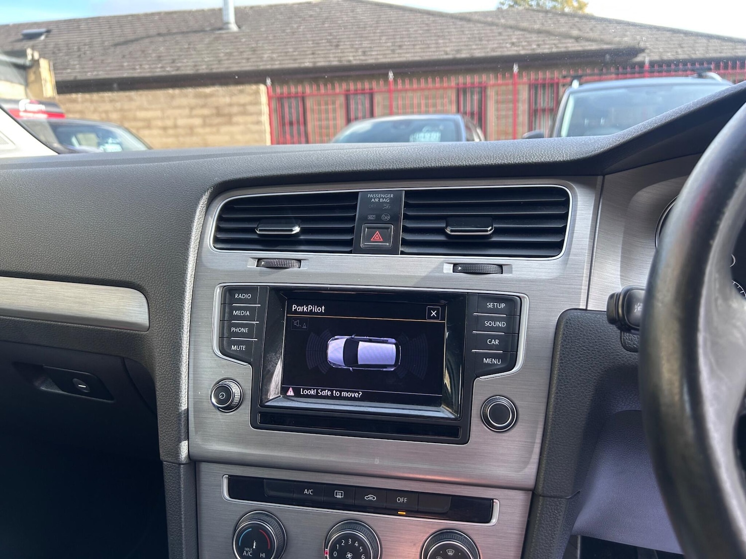 Used Volkswagen Golf 2014 for sale - 76824645: Photo 48