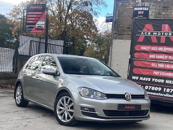 Used Volkswagen Golf 2014 for sale - 76824645: Photo
