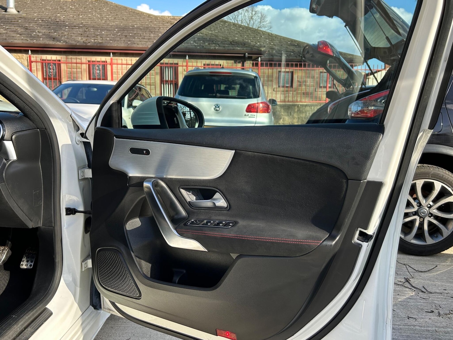 Used Mercedes-Benz A-Class 2018 for sale - 77892571: Photo 48