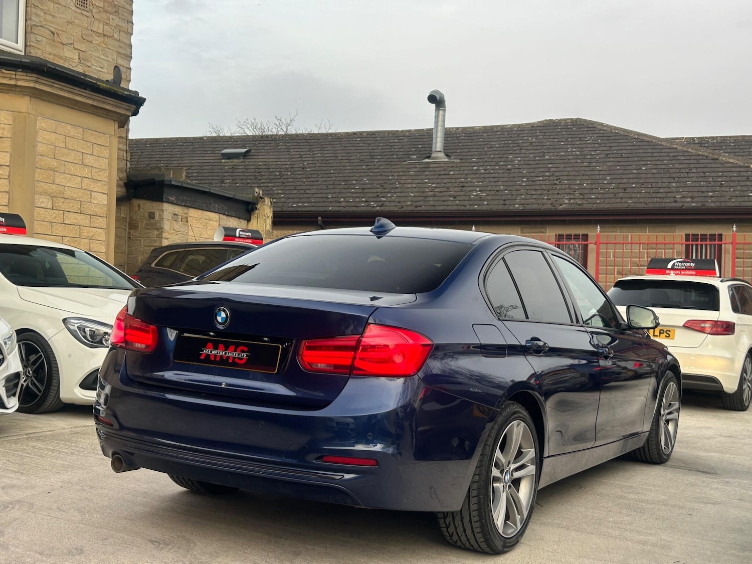 Used BMW 3 Series 2016 for sale - 77993221: Photo 2