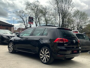 Used Volkswagen Golf 2017 for sale - 78301757: Photo
