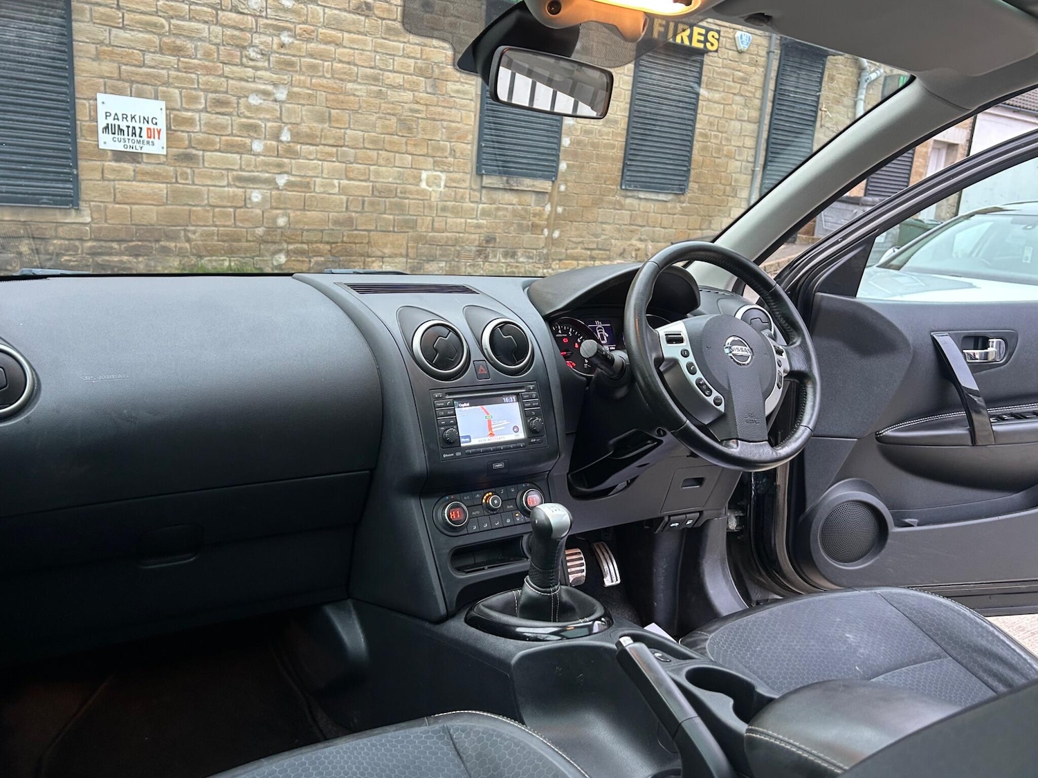 Used Nissan Qashqai 2013 for sale - 77799289: Photo 18