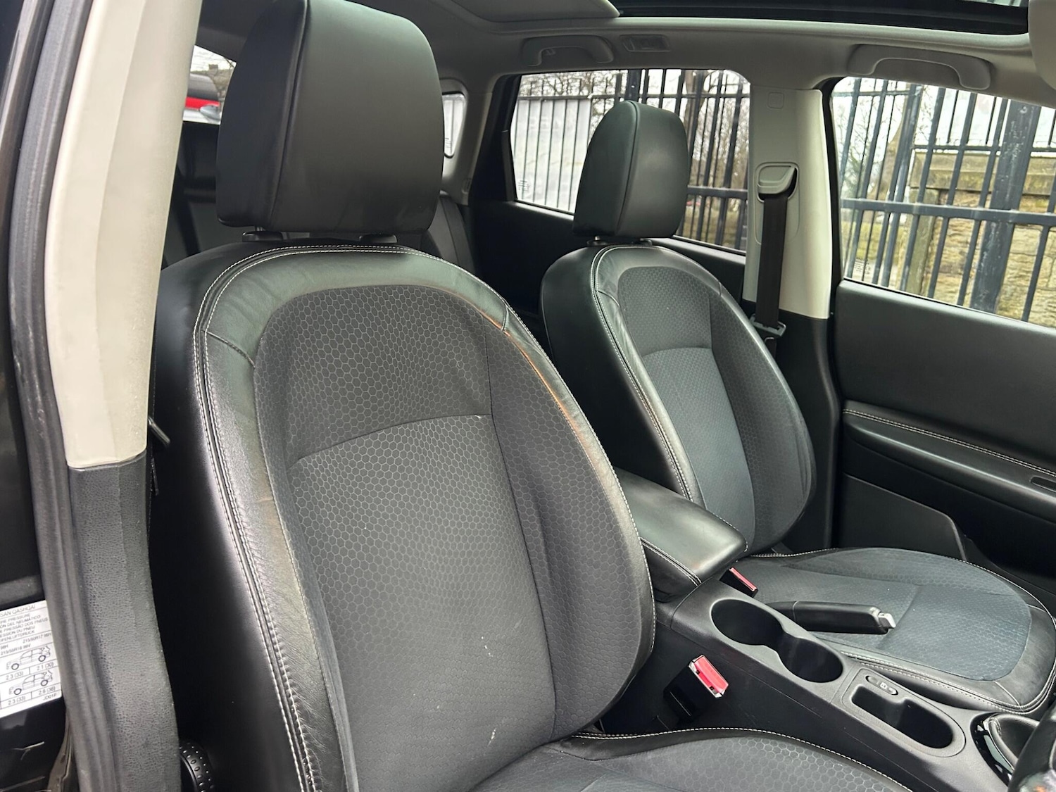 Used Nissan Qashqai 2013 for sale - 77799289: Photo 20