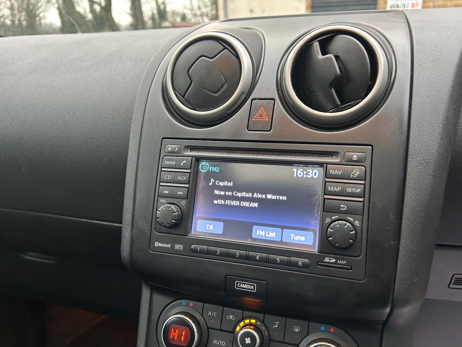 Used Nissan Qashqai 2013 for sale - 77799289: Photo 31