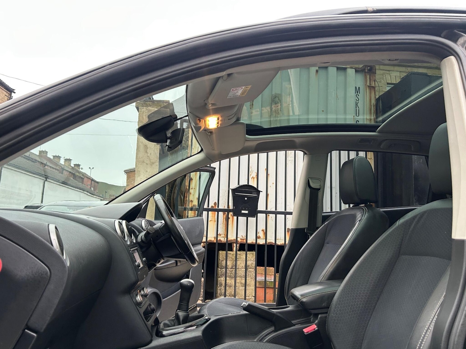 Used Nissan Qashqai 2013 for sale - 77799289: Photo 44