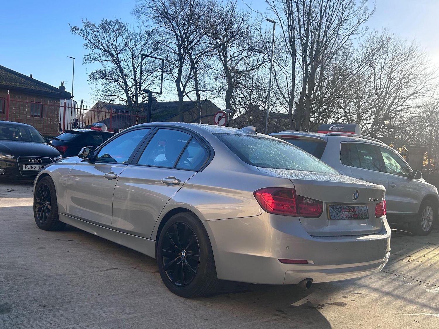 Used BMW 3 Series 2014 for sale - 76824933: Photo 10