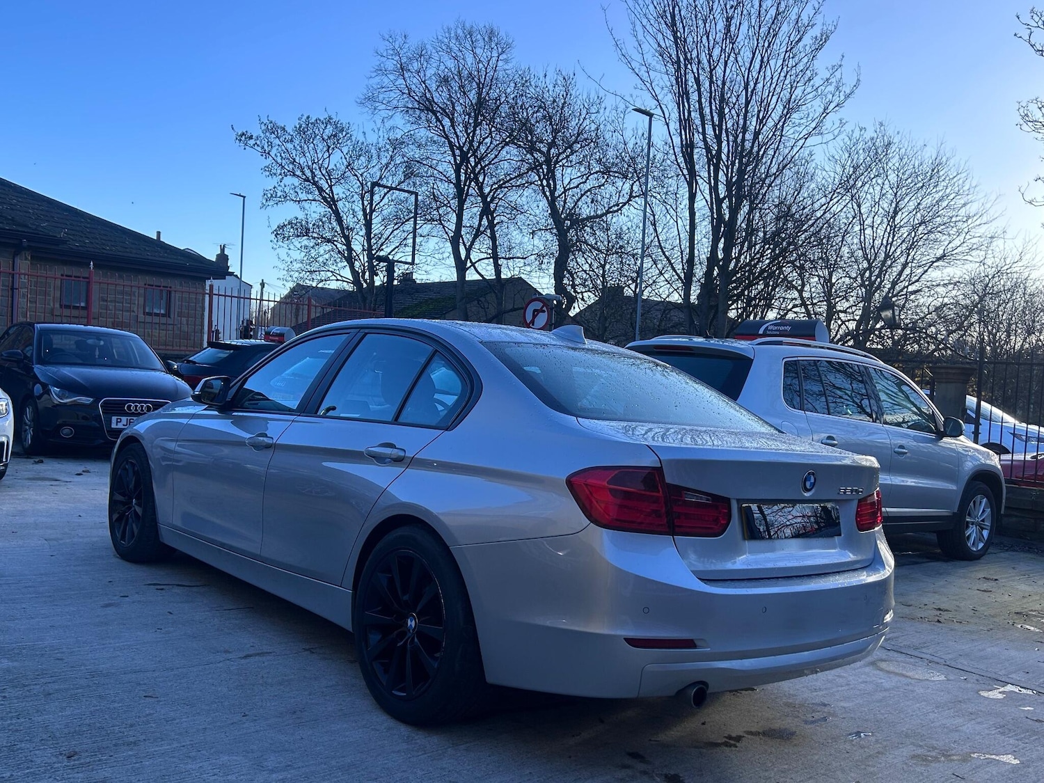 Used BMW 3 Series 2014 for sale - 76824933: Photo 11