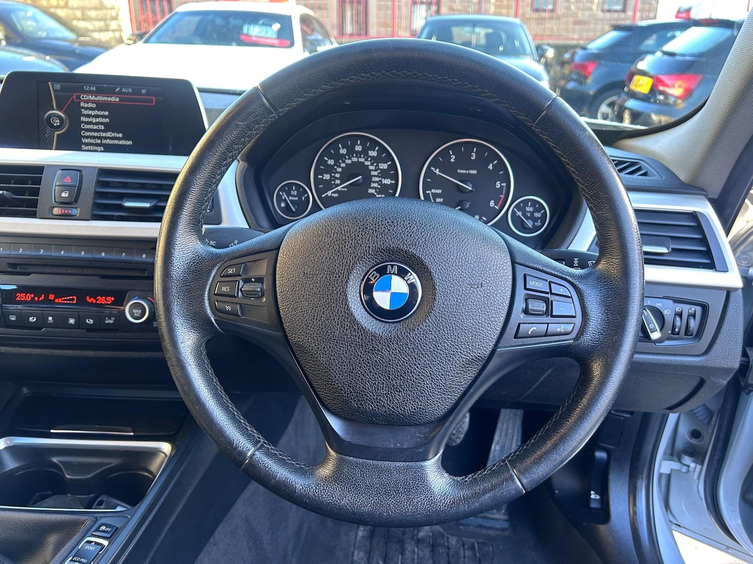 Used BMW 3 Series 2014 for sale - 76824933: Photo 40