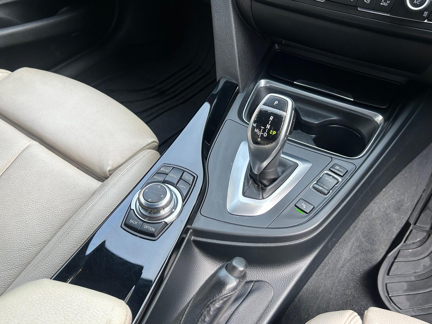 Used BMW 3 Series 2015 for sale - 77479532: Photo 17