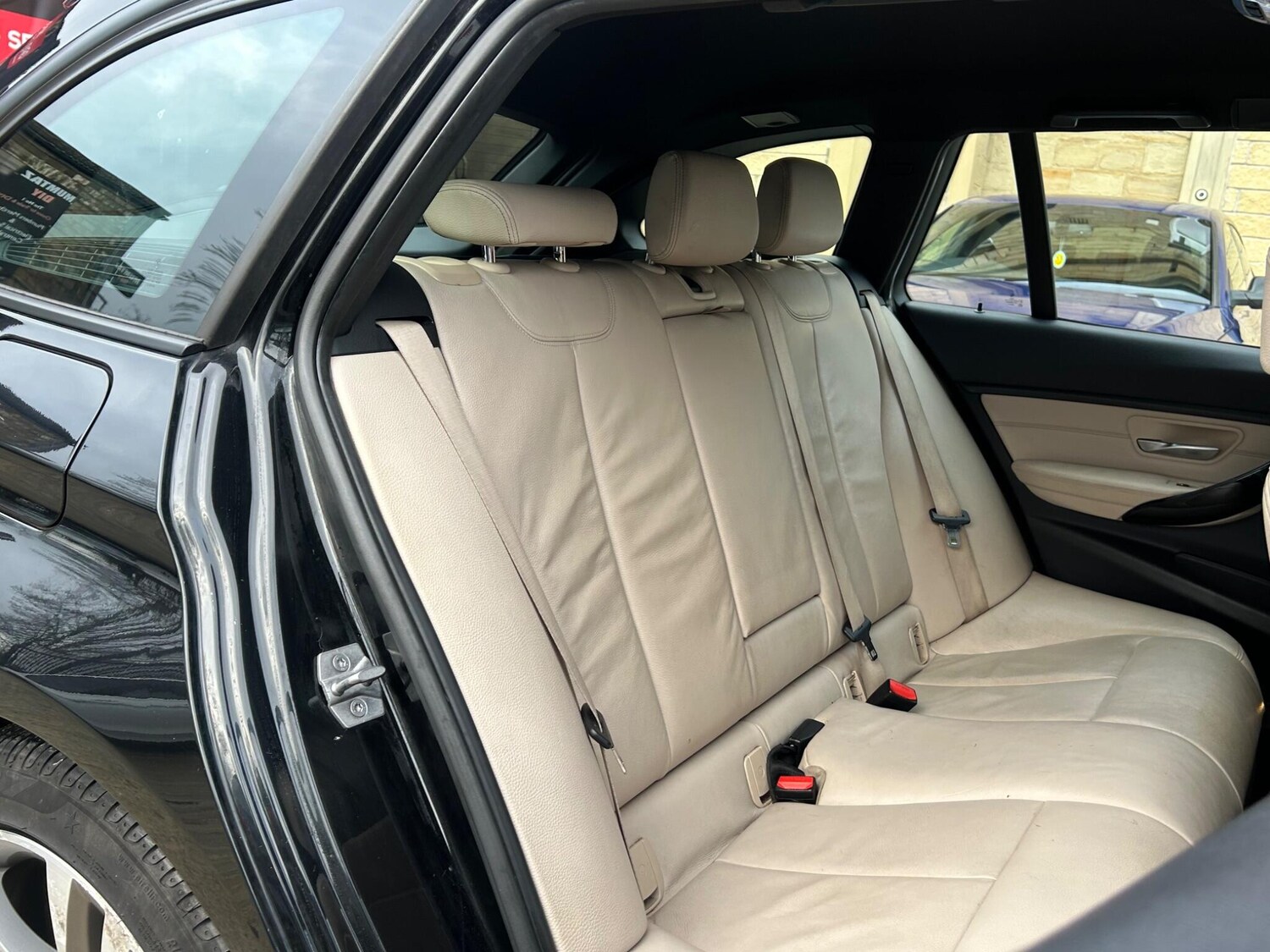 Used BMW 3 Series 2015 for sale - 77479532: Photo 27