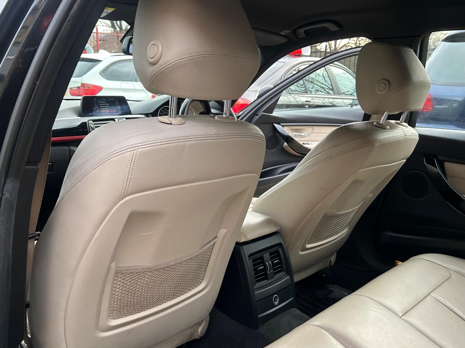 Used BMW 3 Series 2015 for sale - 77479532: Photo 32