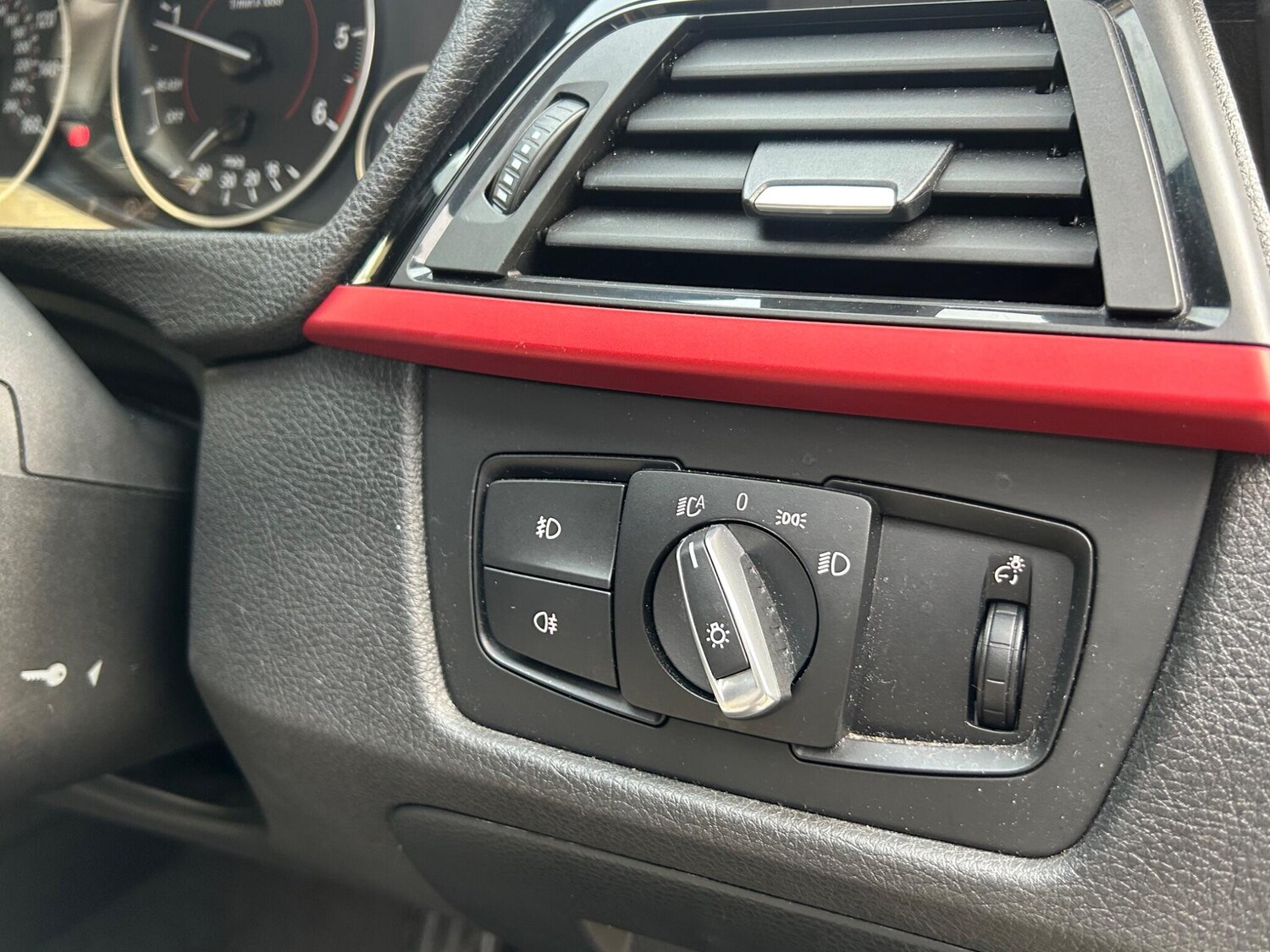 Used BMW 3 Series 2015 for sale - 77479532: Photo 33