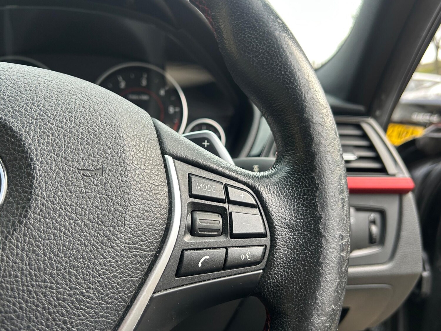 Used BMW 3 Series 2015 for sale - 77479532: Photo 34