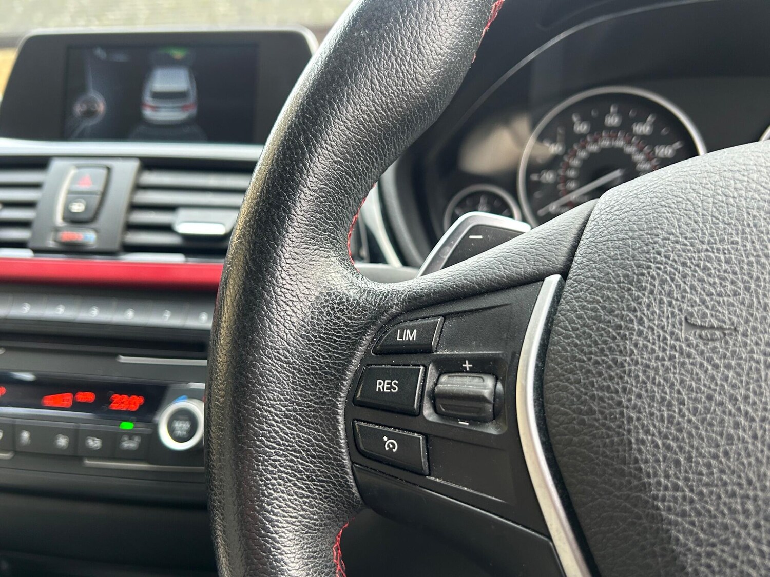 Used BMW 3 Series 2015 for sale - 77479532: Photo 35