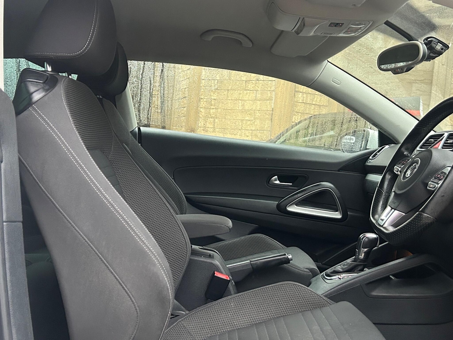 Used Volkswagen Scirocco 2011 for sale - 77387566: Photo 14