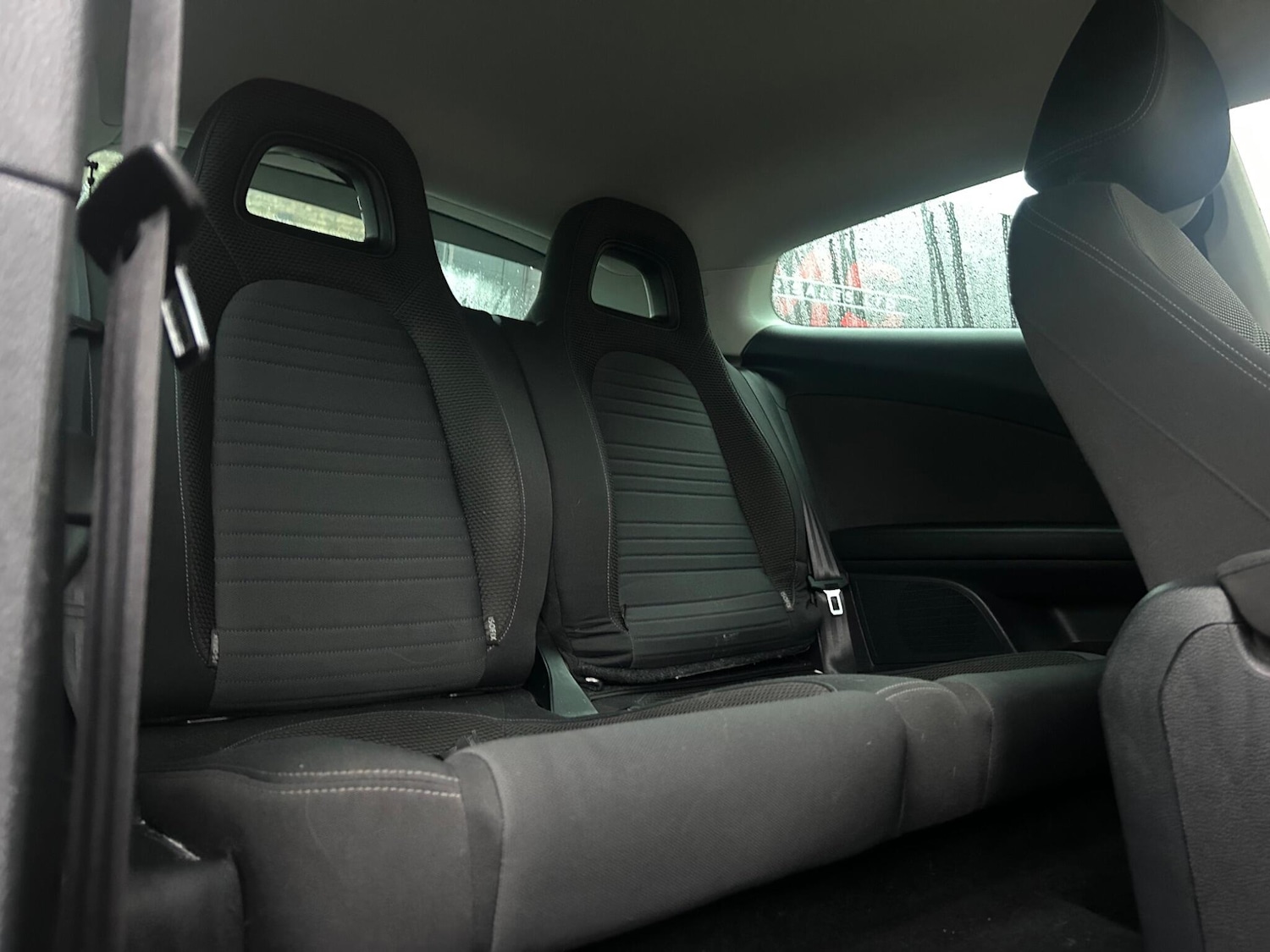 Used Volkswagen Scirocco 2011 for sale - 77387566: Photo 16