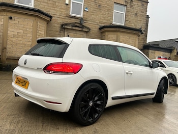 Used Volkswagen Scirocco 2011 for sale - 77387566: Photo