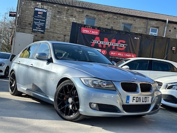 Used BMW 3 Series 2011 for sale - 77737217: Photo