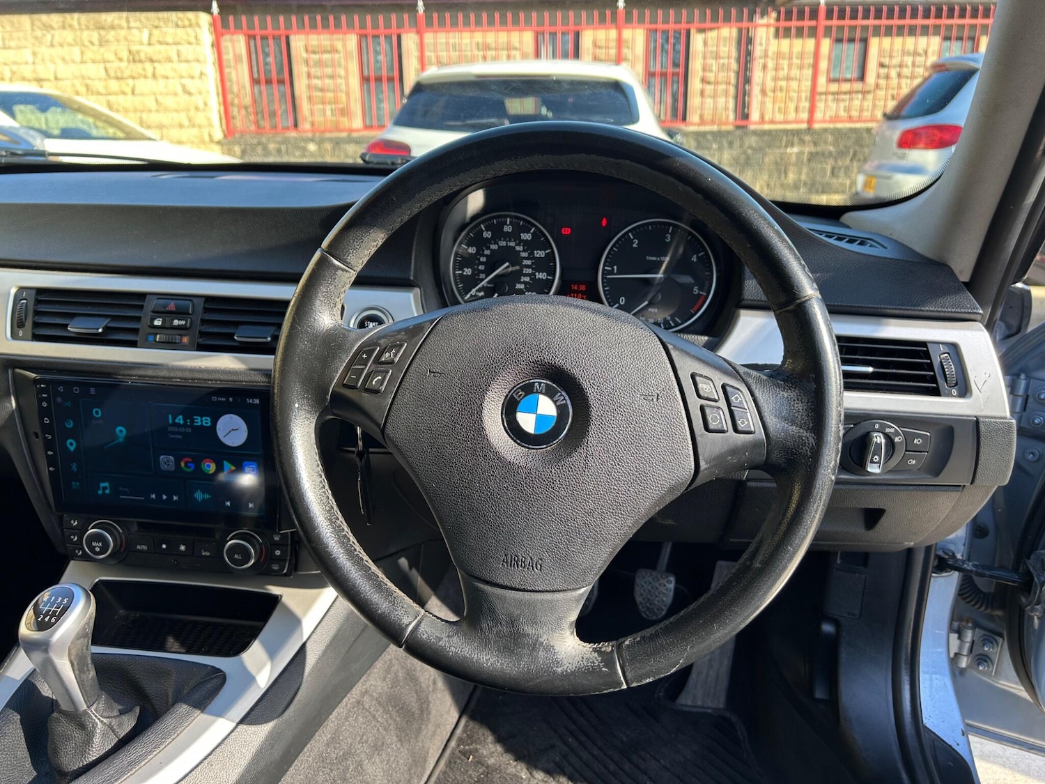 Used BMW 3 Series 2011 for sale - 77737217: Photo 27