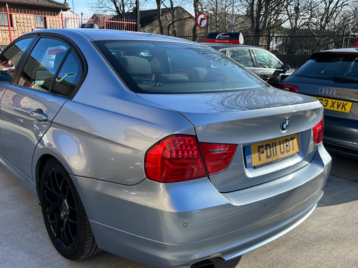 Used BMW 3 Series 2011 for sale - 77737217: Photo 9