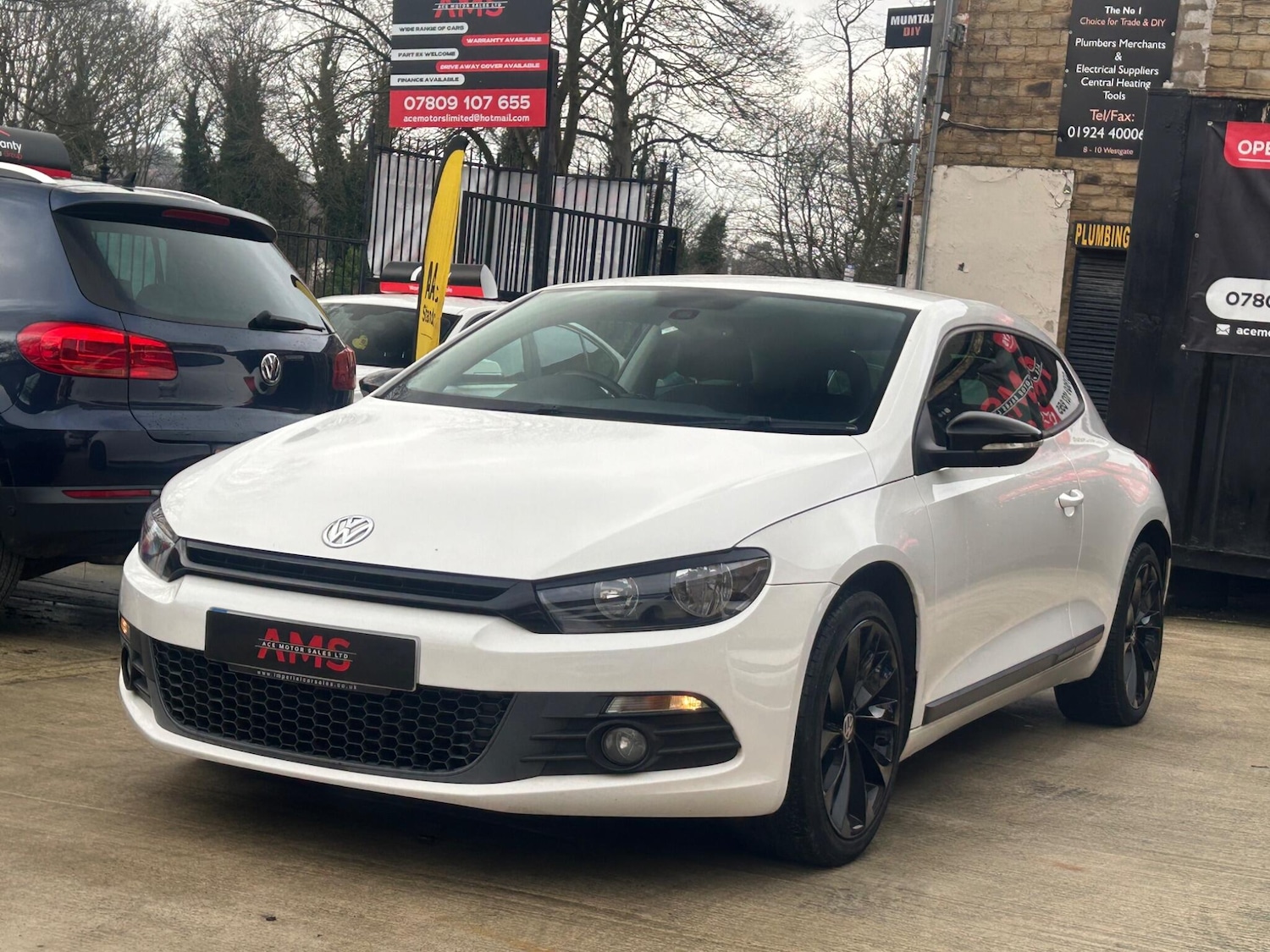 Used Volkswagen Scirocco 2011 for sale - 77412009: Photo 2