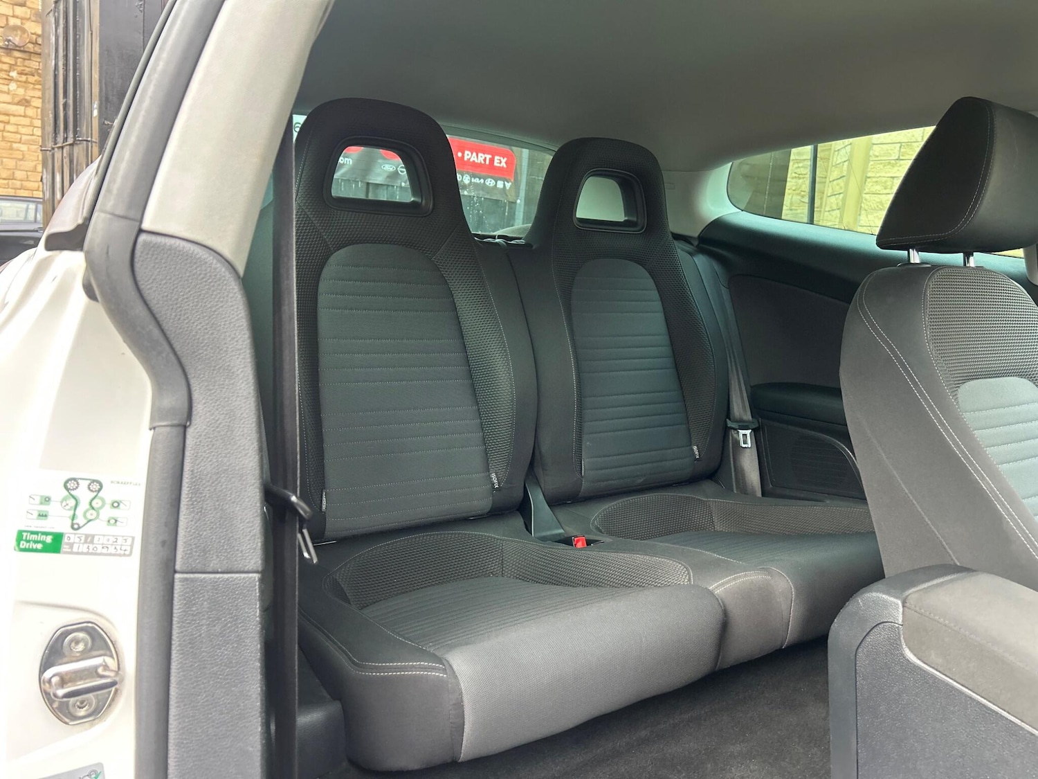 Used Volkswagen Scirocco 2011 for sale - 77412009: Photo 28