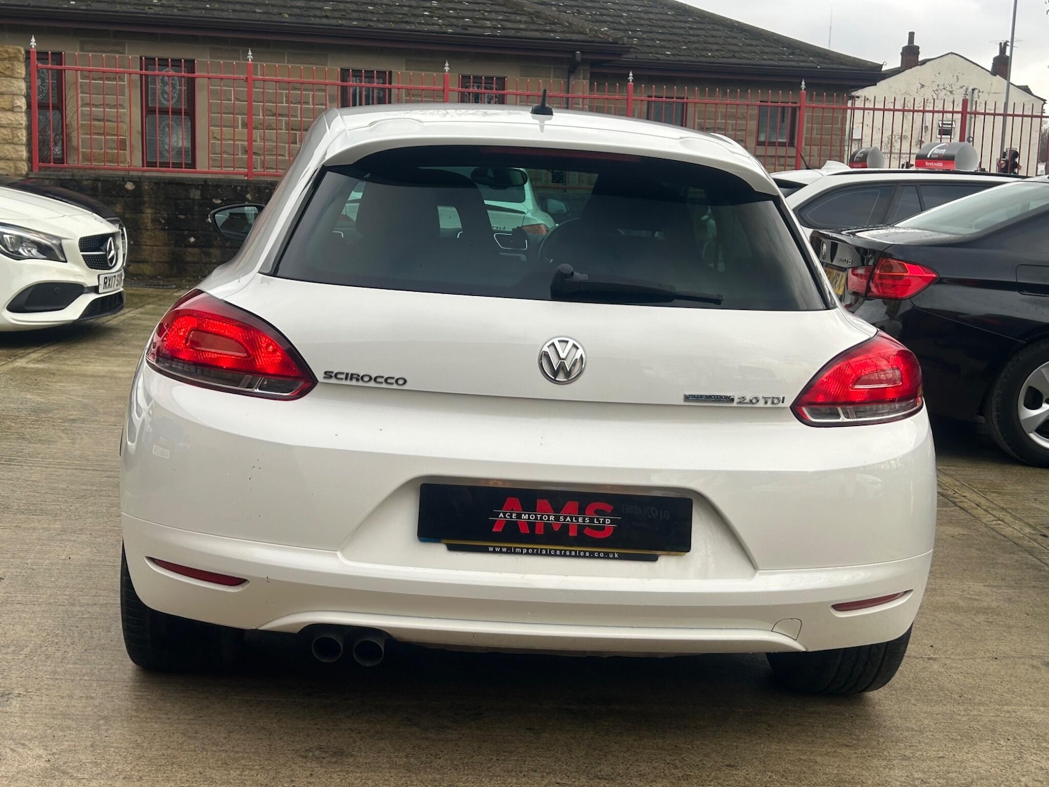 Used Volkswagen Scirocco 2011 for sale - 77412009: Photo 4