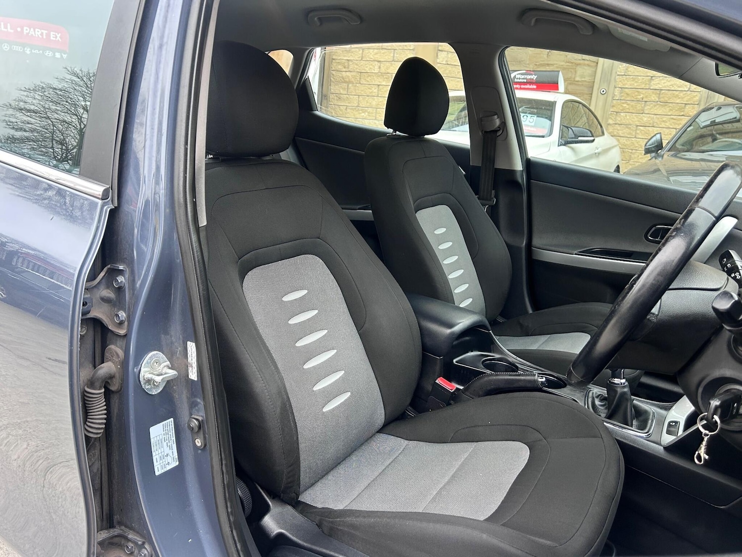 Used Kia Ceed 2012 for sale - 77131650: Photo 24