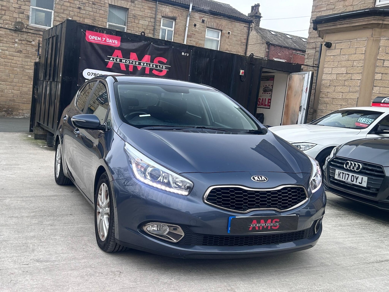 Used Kia Ceed 2012 for sale - 77131650: Photo 6