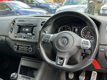 Used Volkswagen Tiguan 2015 for sale - 79256371: Photo