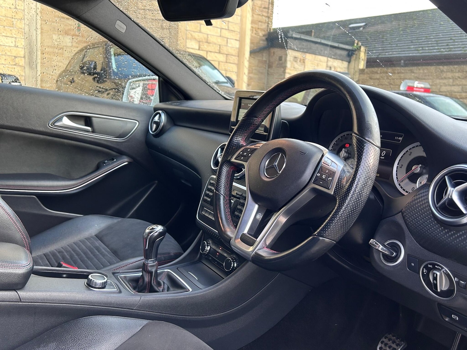 Used Mercedes-Benz A-Class 2013 for sale - 76965636: Photo 24