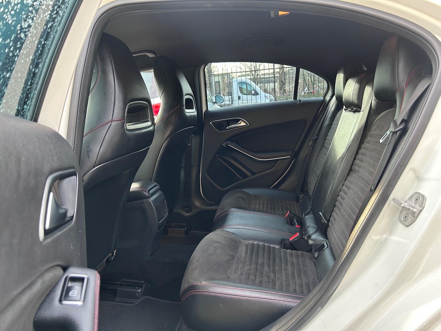 Used Mercedes-Benz A-Class 2013 for sale - 76965636: Photo 31