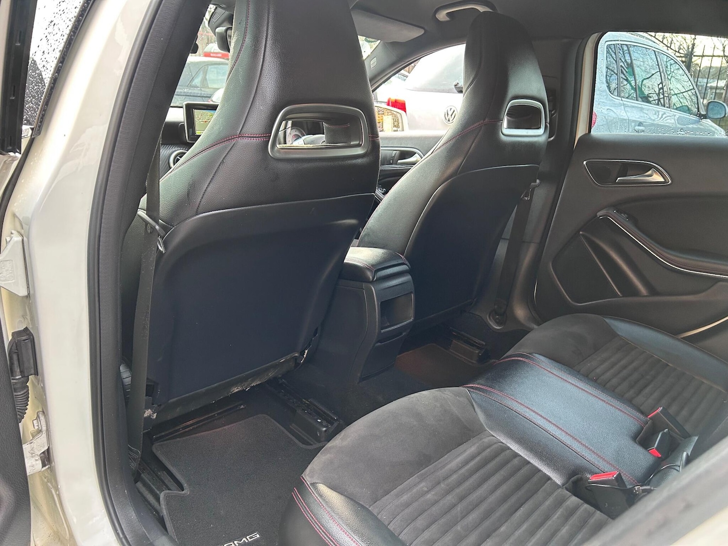 Used Mercedes-Benz A-Class 2013 for sale - 76965636: Photo 32