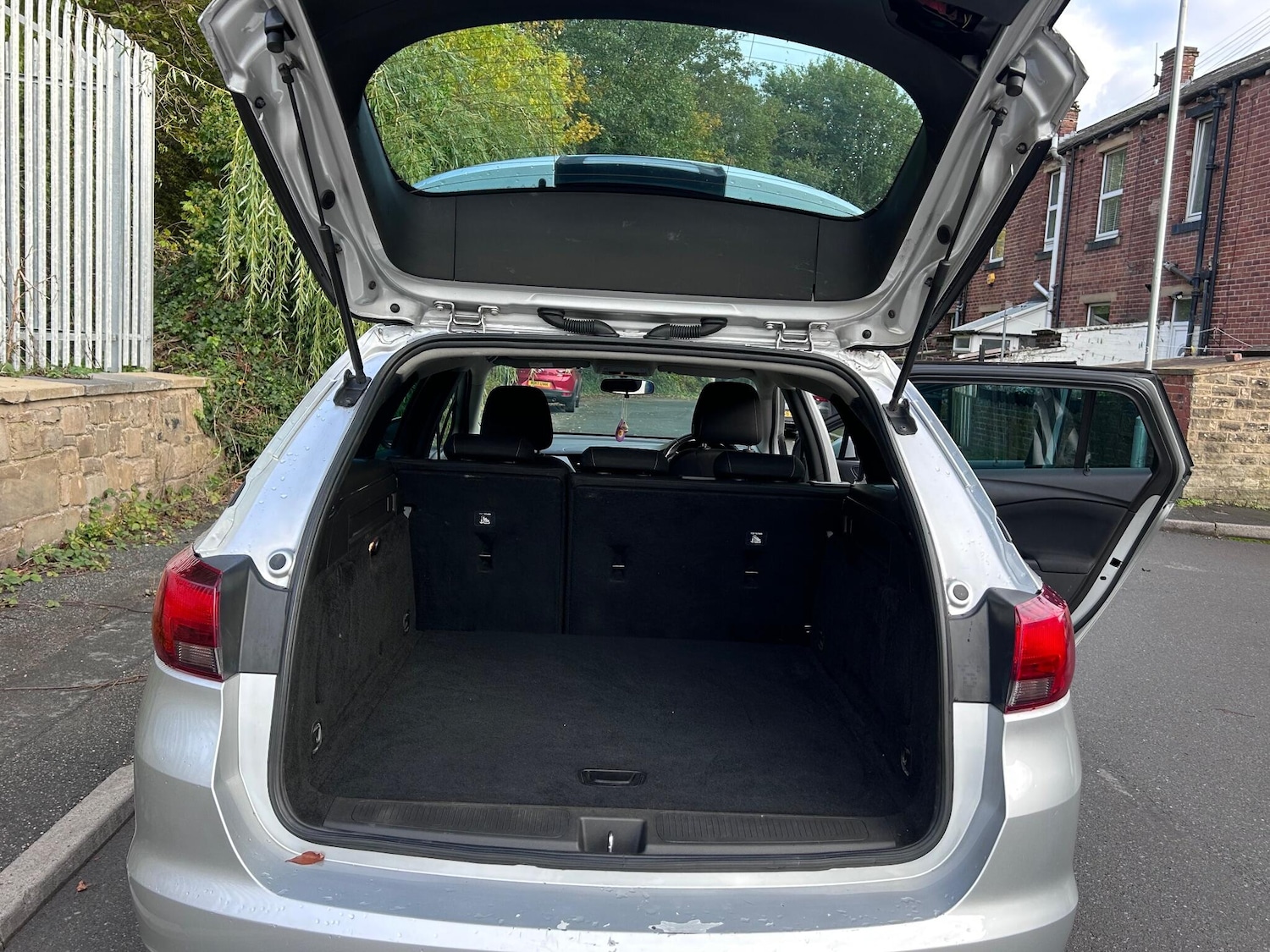 Used Vauxhall Astra for sale - 76825143: Photo 33