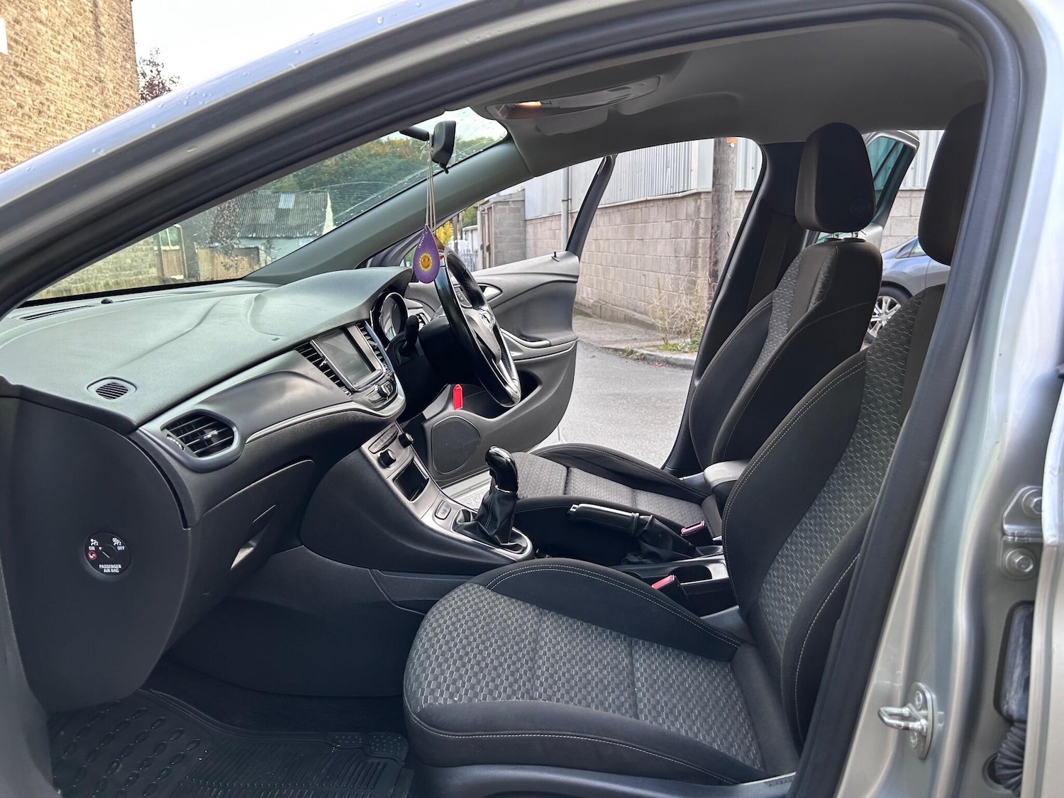 Used Vauxhall Astra for sale - 76825143: Photo 35