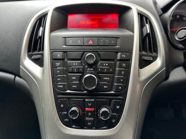 Used Vauxhall Astra GTC 2013 for sale - 76192704: Photo 13