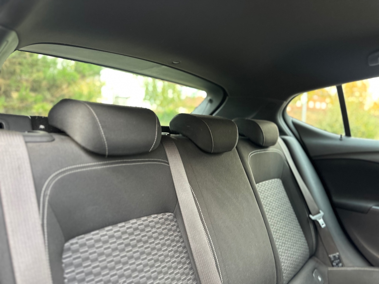 Used Vauxhall Astra 2016 for sale - 76452380: Photo 10