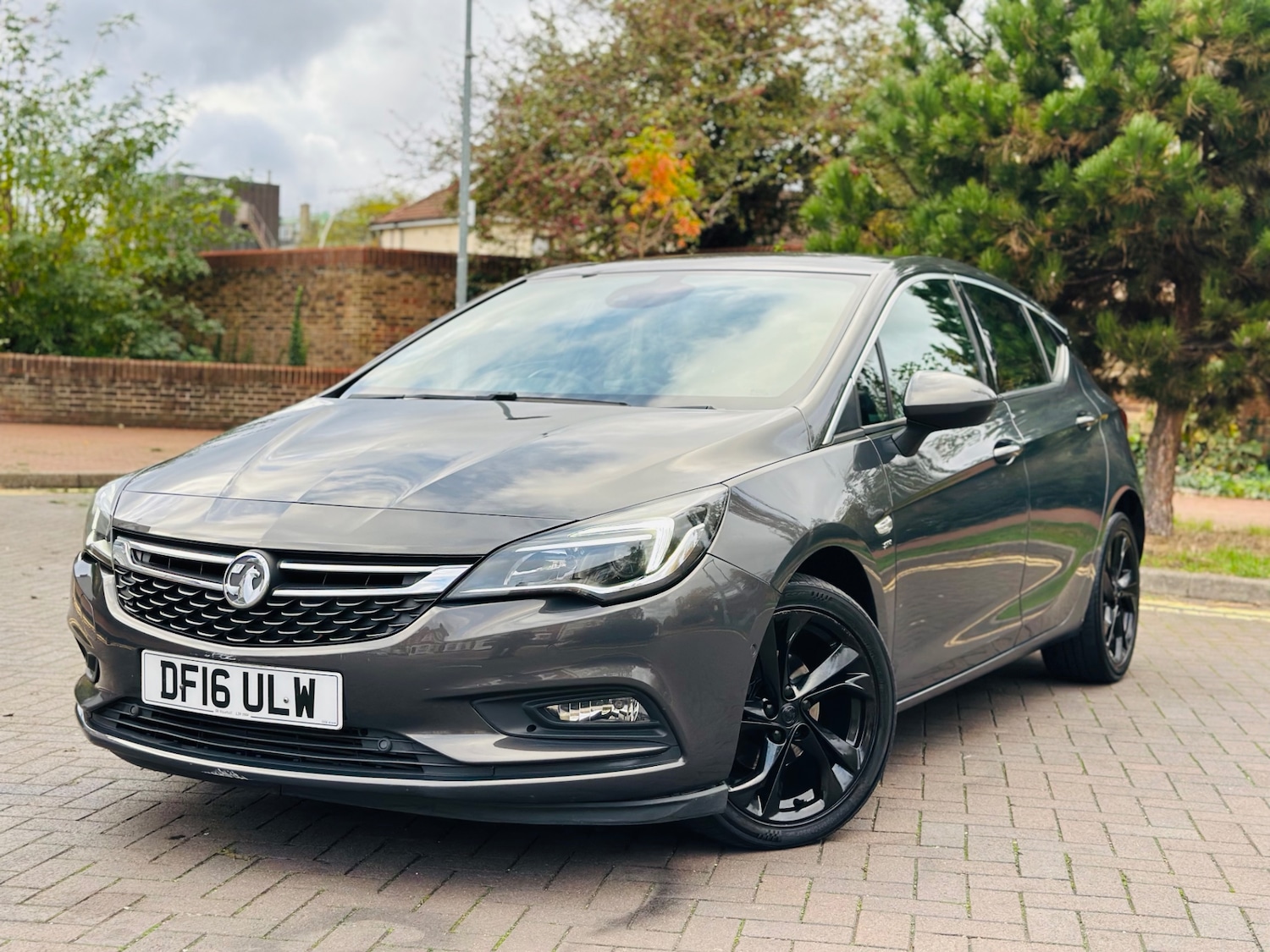 Used Vauxhall Astra 2016 for sale - 76452380: Photo 3