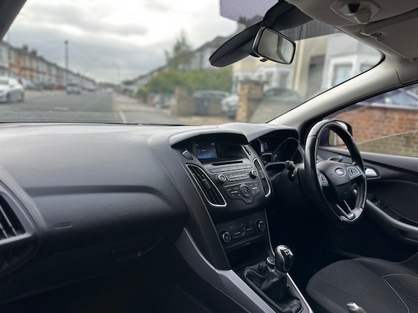 Used Ford Focus 2015 for sale - 76206131: Photo 13