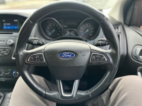 Used Ford Focus 2015 for sale - 76206131: Photo 14