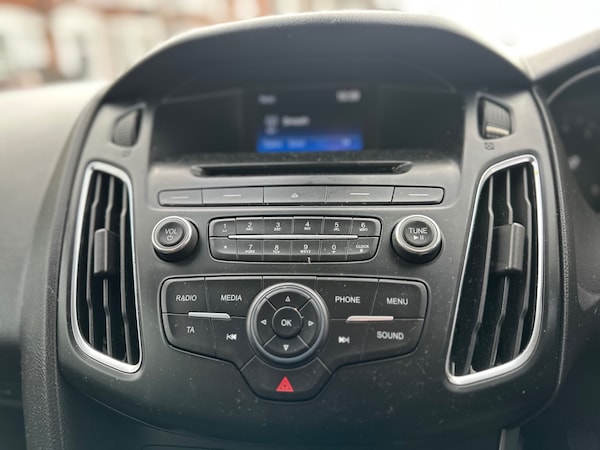 Used Ford Focus 2015 for sale - 76206131: Photo 15
