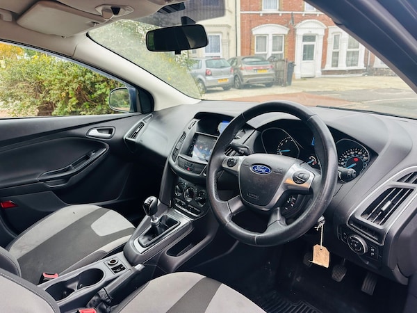 Used Ford Focus 2012 for sale - 76269592: Photo 9