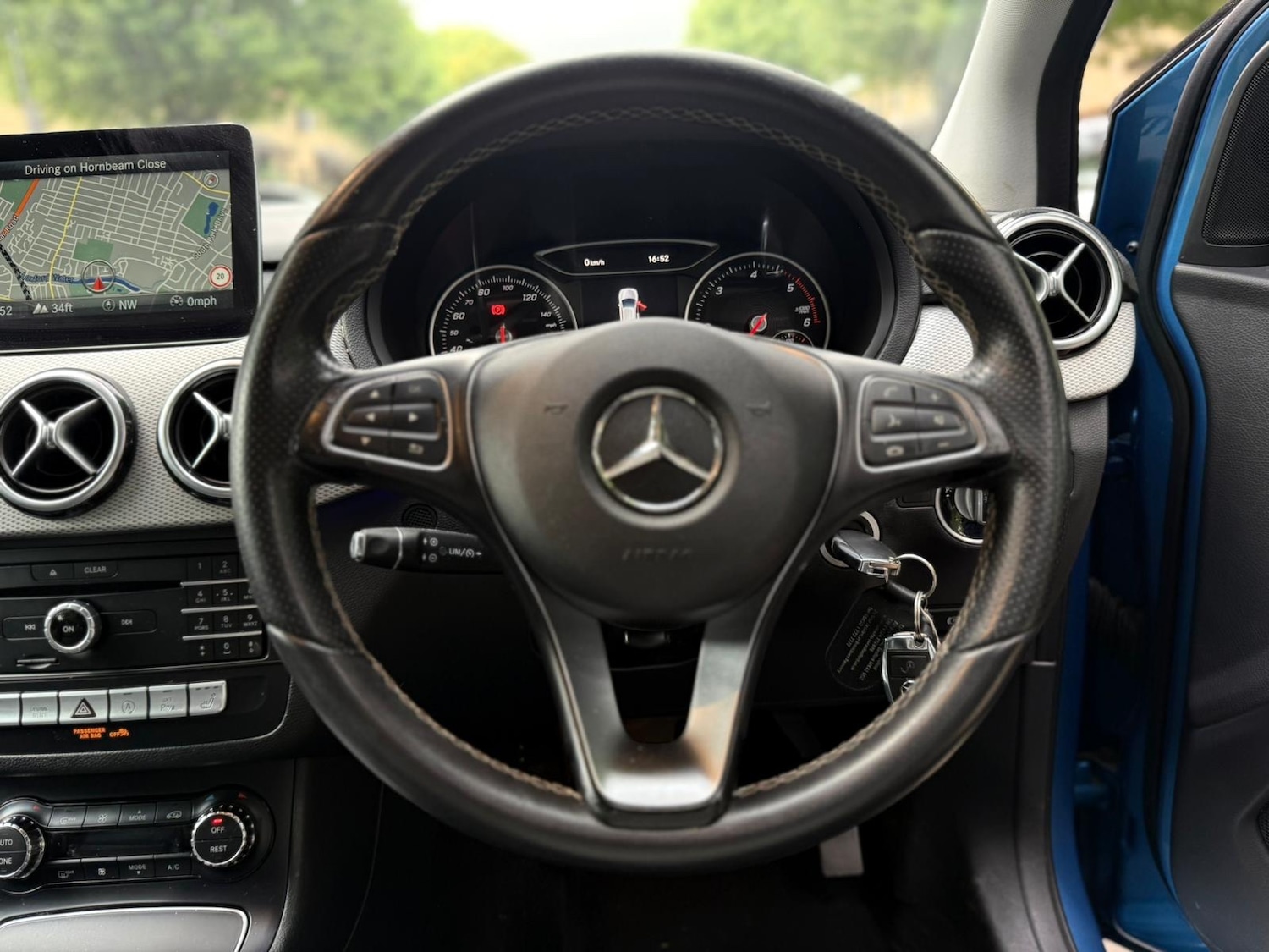 Used Mercedes-Benz B Class 2016 for sale - 76320600: Photo 14