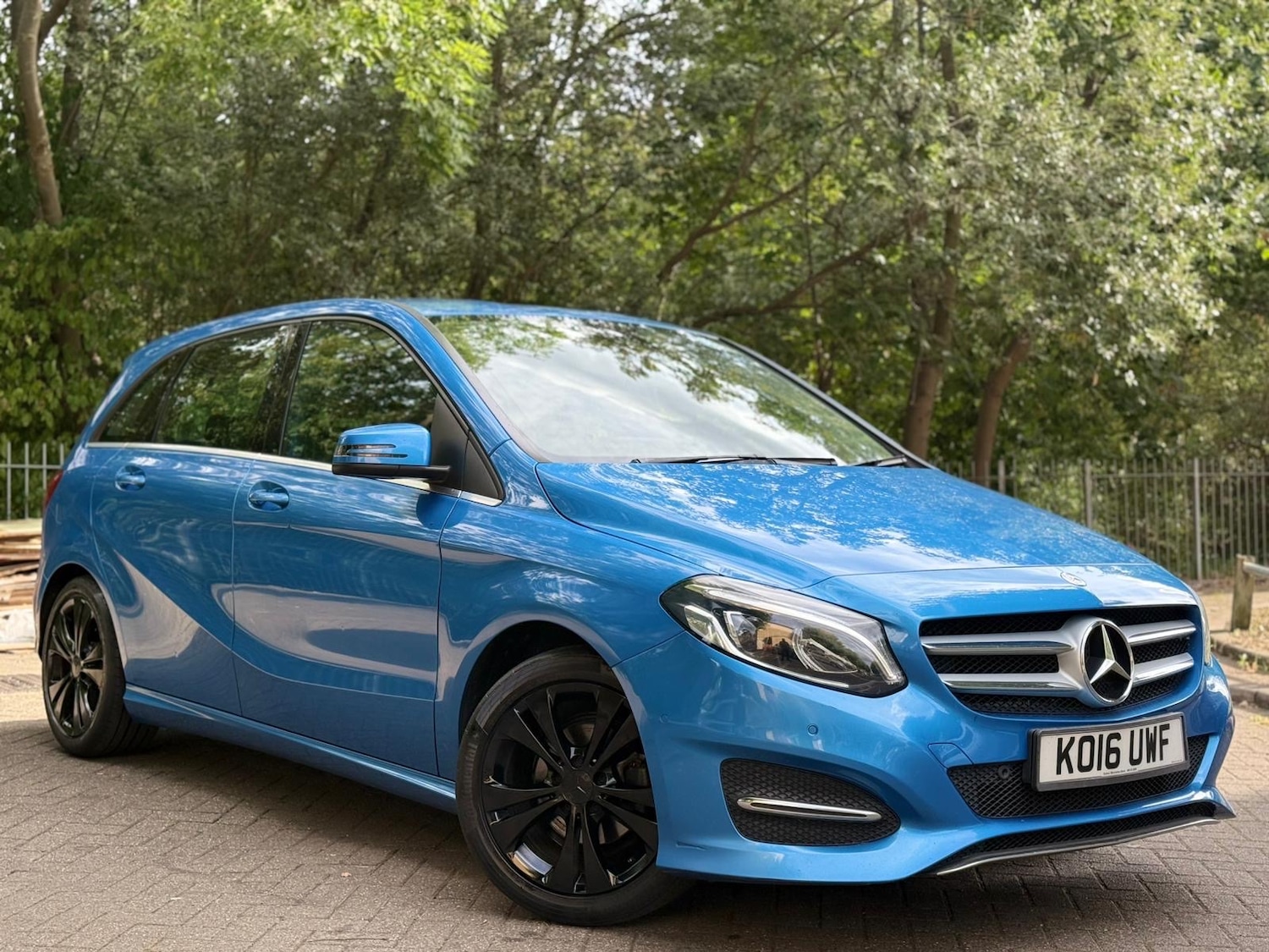 Used Mercedes-Benz B Class 2016 for sale - 76320600: Photo 3