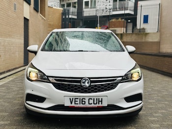 Used Vauxhall Astra 2016 for sale - 76027942: Photo