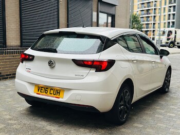 Used Vauxhall Astra 2016 for sale - 76027942: Photo