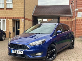 Used Ford Focus 2015 for sale - 76542930: Photo