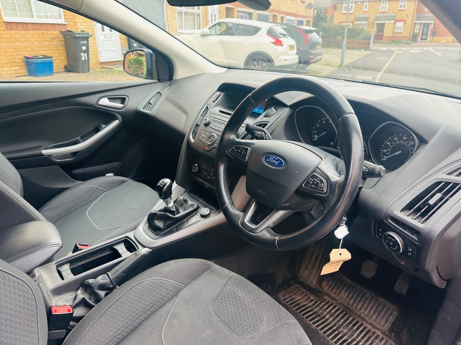 Used Ford Focus 2015 for sale - 76542930: Photo 7